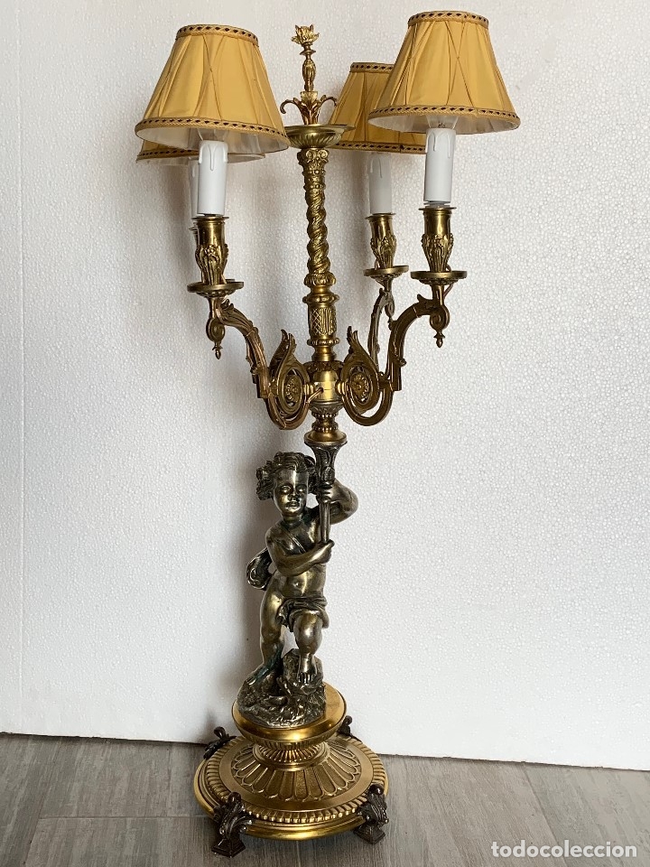 Antig&uuml;edades: LAMPARA DE SOBREMESA EN BRONCE MACIZO - Foto 2