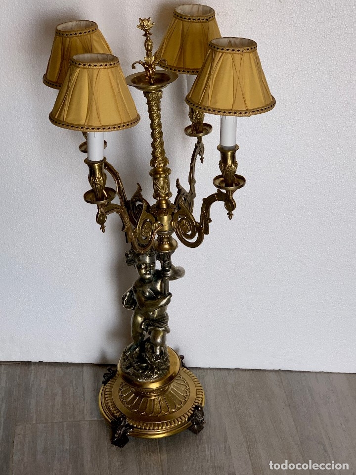 Antig&uuml;edades: LAMPARA DE SOBREMESA EN BRONCE MACIZO - Foto 4