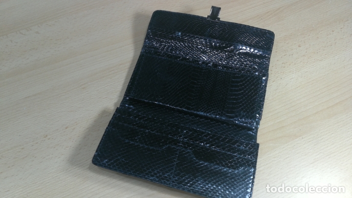 Antig&uuml;edades: MONEDERO BILLETERO DE PIEL DE COBRA - Foto 5