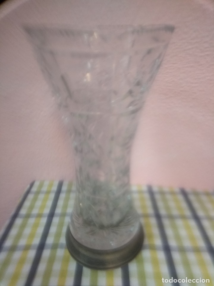 Antig&uuml;edades: Bonito florero con base en plata - Foto 2
