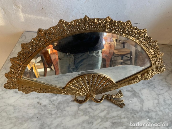 Antig&uuml;edades: ABANICO DE BRONCE - Foto 1
