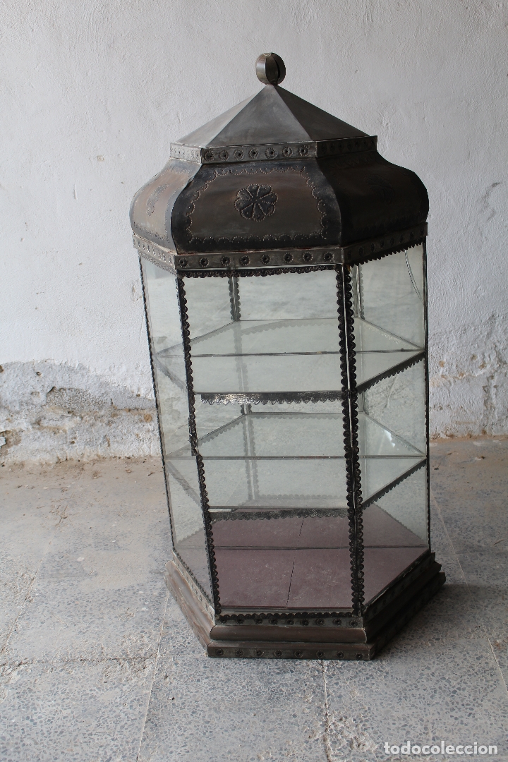 Antig&uuml;edades: vitrina vintage estilo &aacute;rabe - Foto 1