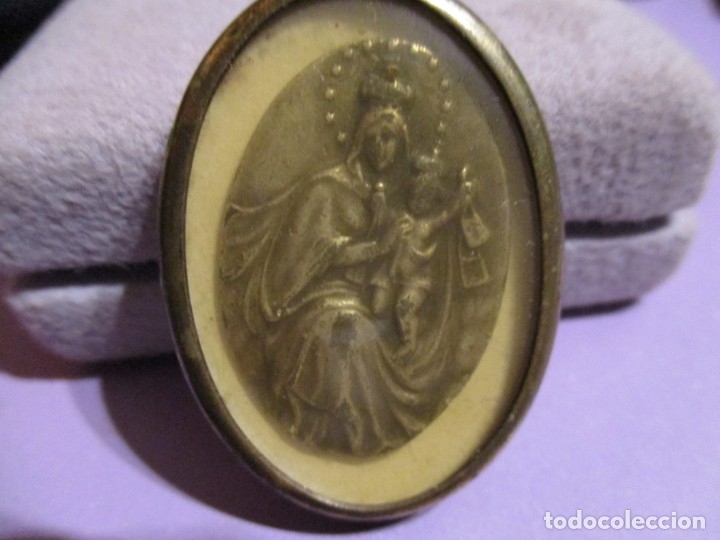 Antig&uuml;edades: medalla Virgen del Carmen - Foto 2