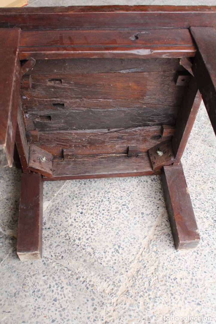 Antig&uuml;edades: mesa baja rustica de madera maciza - Foto 2