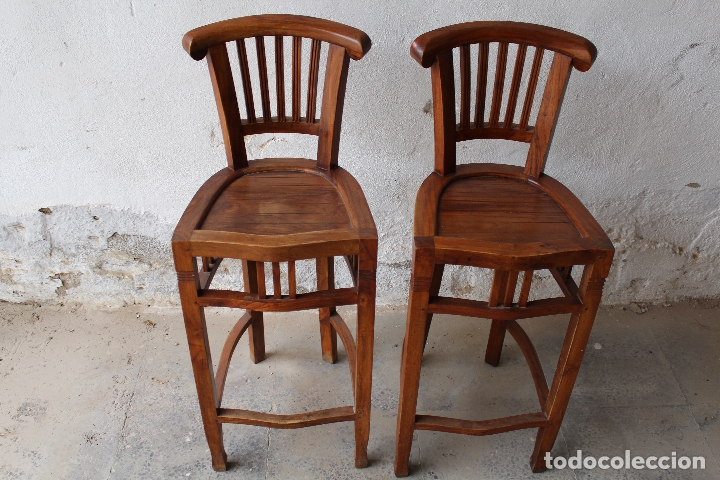 Antig&uuml;edades: 2 taburetes de bar en madera maciza - Foto 4