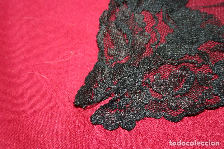 Antig&uuml;edades: ANTIGUA MANTILLA ENCAJE NEGRO,TRIANGULAR , MIDE 115X52 CM - Foto 5