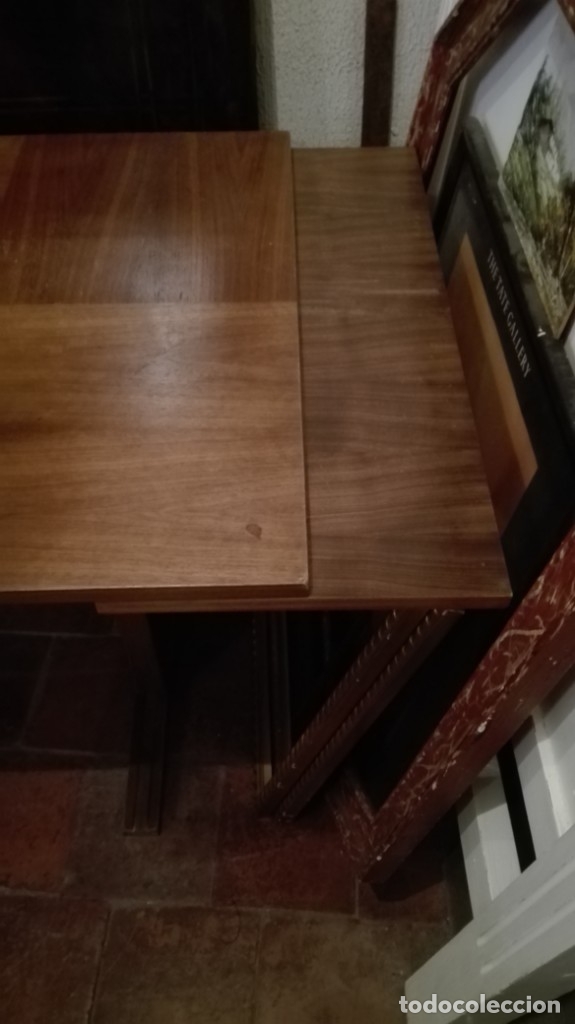 Antig&uuml;edades: Mesa vintage extensible y con manivela para que suba y baje - Foto 4