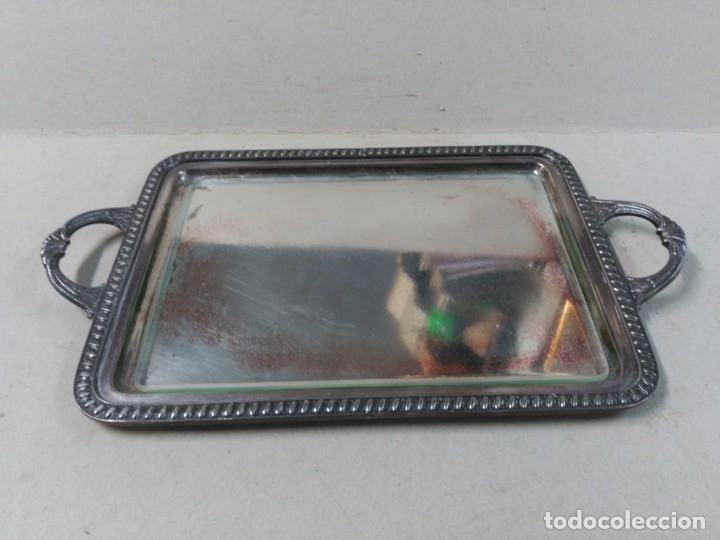Antig&uuml;edades: BANDEJA DE METAL PLATEADO ALPACOR - Foto 1