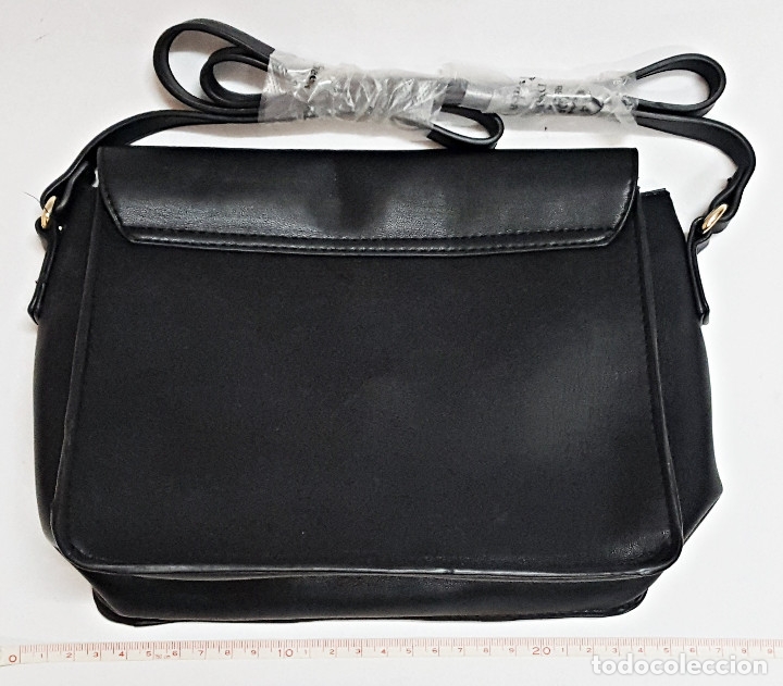Antig&uuml;edades: Bolso antiguo negro de hombro Pull&not;Bear Since 1991. - Foto 6
