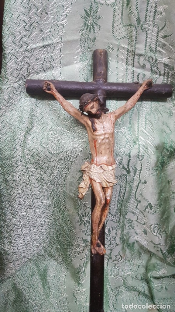 Antig&uuml;edades: Cristo de madera S.XVIII - Foto 1