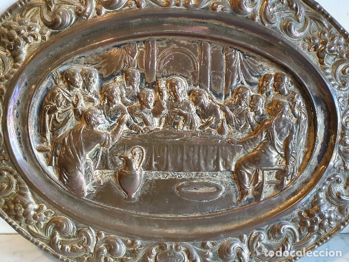 Antig&uuml;edades: ULTIMA CENA LATON REPUJADO - Foto 2