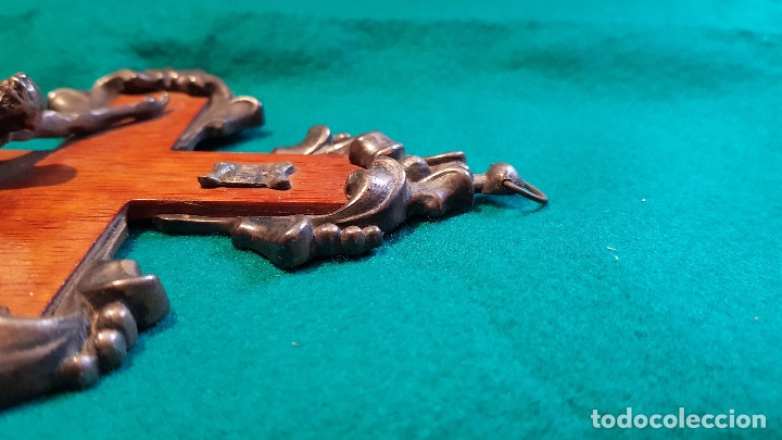 Antig&uuml;edades: CRUCIFIJO MADERA Y METAL - Foto 7