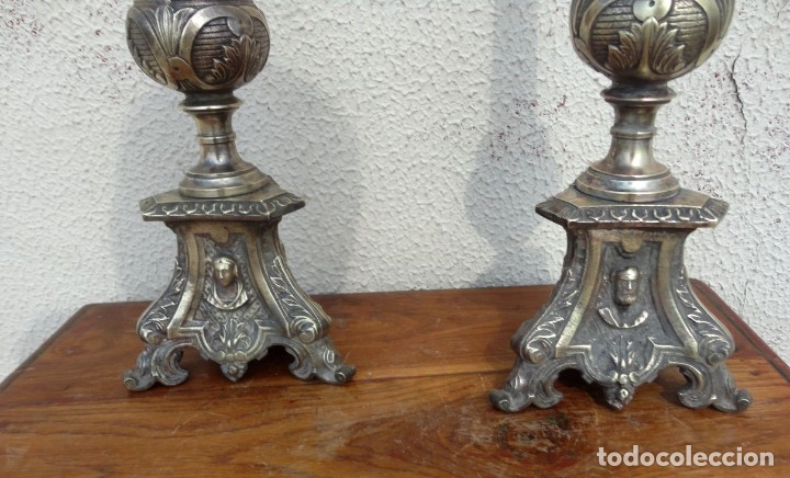 Antig&uuml;edades: Pareja de candelabros religiosos vela - Foto 2