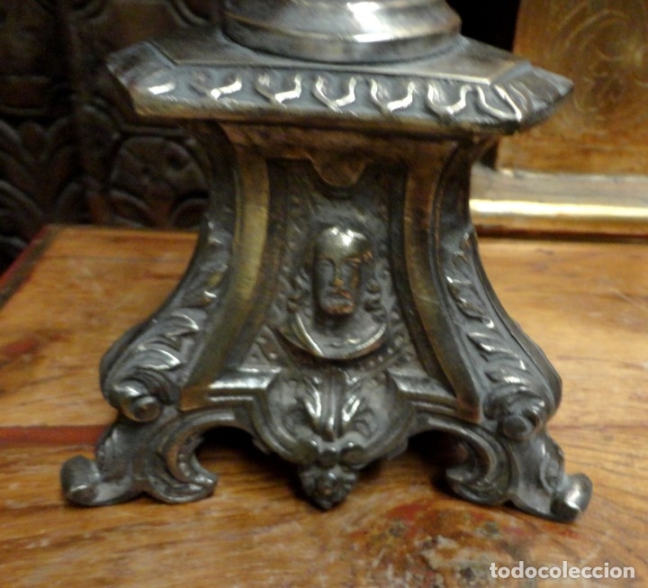 Antig&uuml;edades: Pareja de candelabros religiosos vela - Foto 8