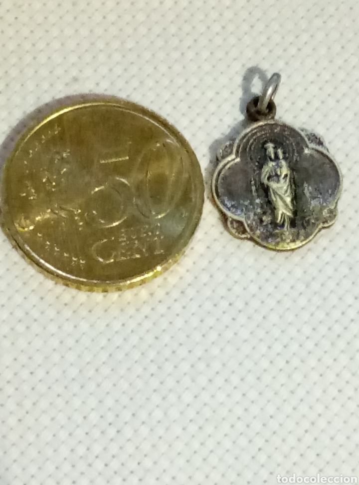 Antig&uuml;edades: Medalla Virgen del Pilar plata - Foto 3