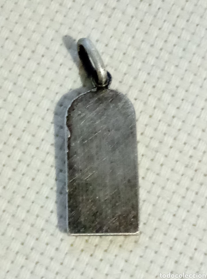 Antig&uuml;edades: Medalla Virgen del Pilar plata - Foto 2