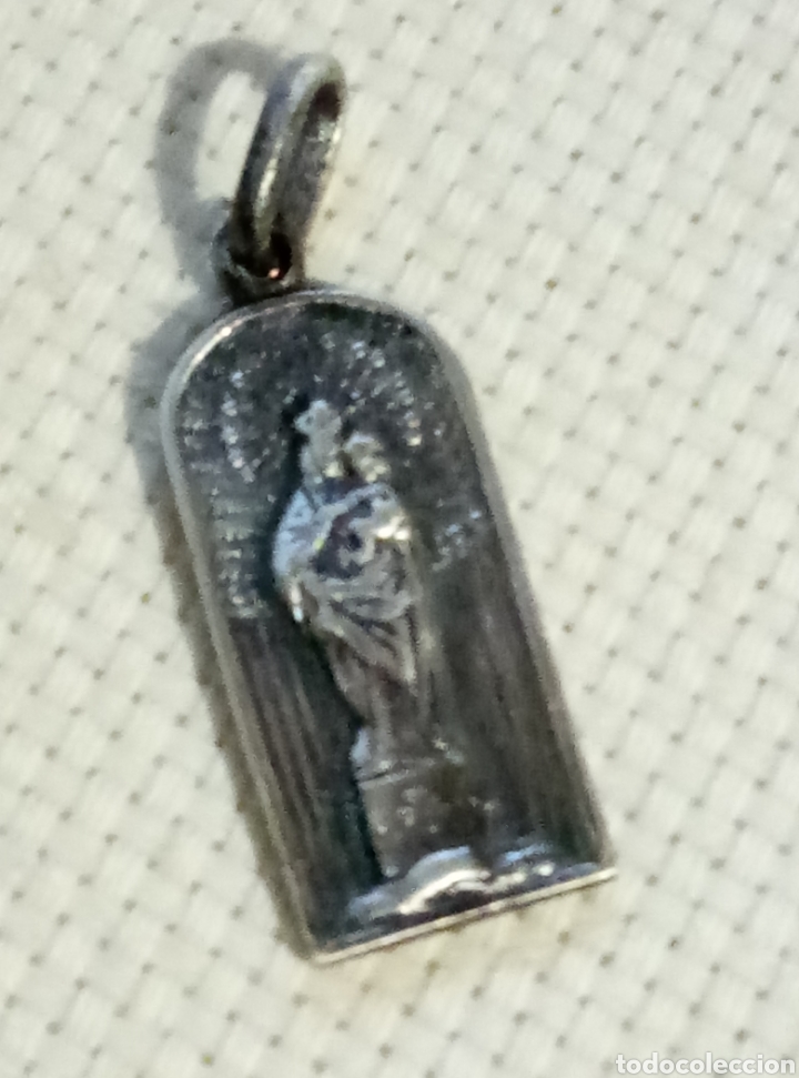 Antig&uuml;edades: Medalla Virgen del Pilar plata - Foto 1