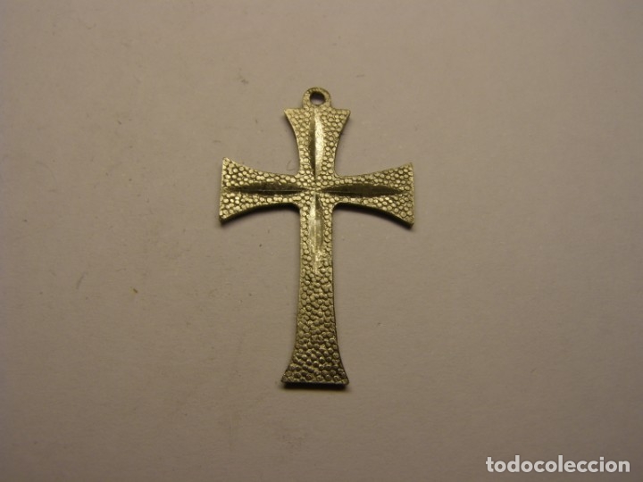 Antig&uuml;edades: Crucifijo religioso. - Foto 1