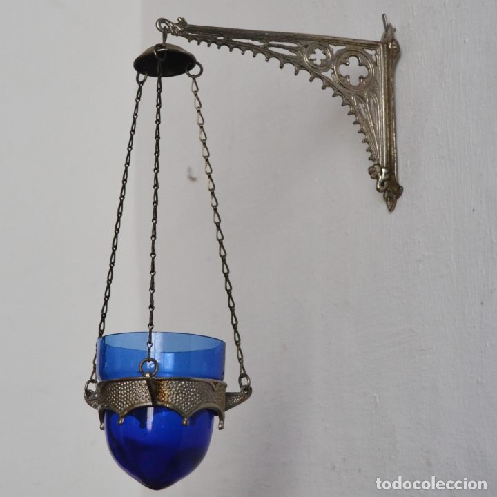 Antiquit&auml;ten: ANTIGUO COLGANTE DE METAL Y VASO AZUL COBALTO * ADORNO PARED