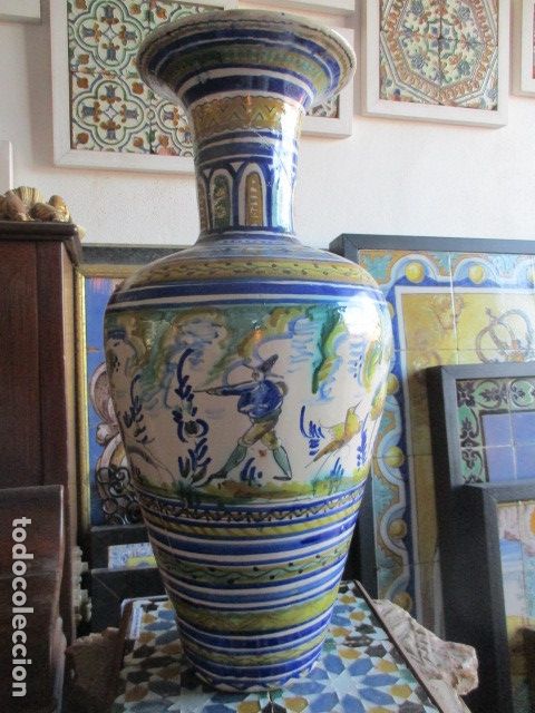 Antig&uuml;edades: Jarron ceramica de Triana - Foto 1