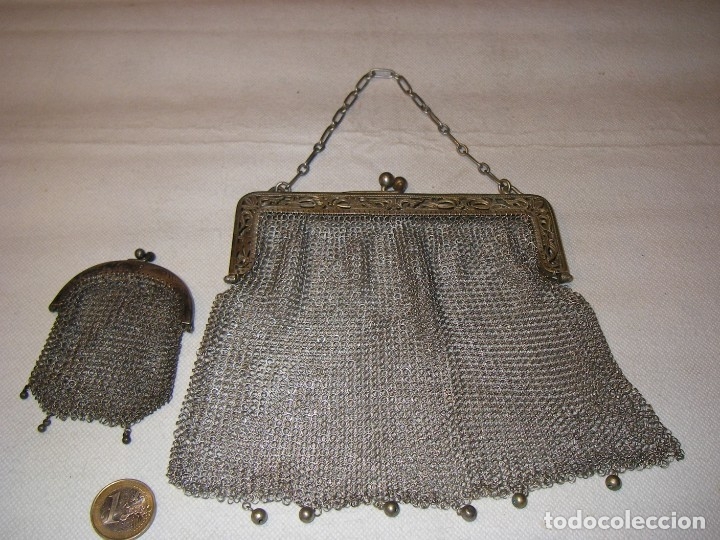 Antig&uuml;edades: Bolso y monedero de maya. - Foto 2