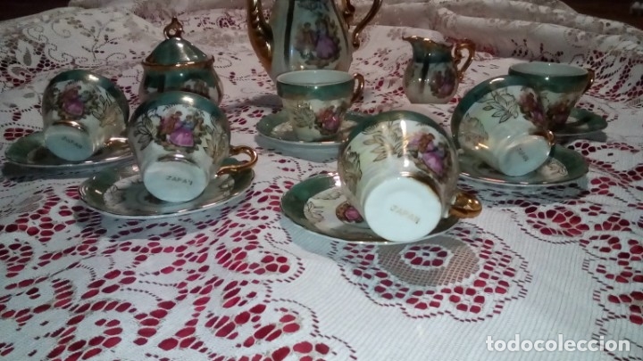 Antig&uuml;edades: Juego de te/ caf&eacute; de porcelana nacarada