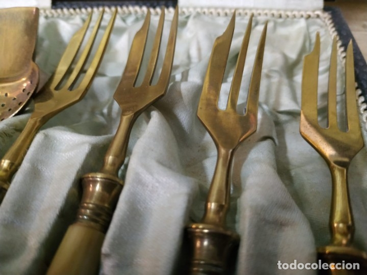 Antig&uuml;edades: Cubiertos para postre de plata dorada - 1900 - Foto 2
