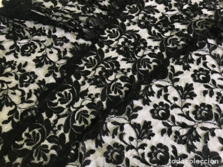 Antig&uuml;edades: Mantilla Goyesca - Foto 4
