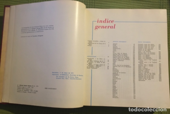 Antig&uuml;edades: Sagrada Biblia de 1971. Como nueva - Foto 8