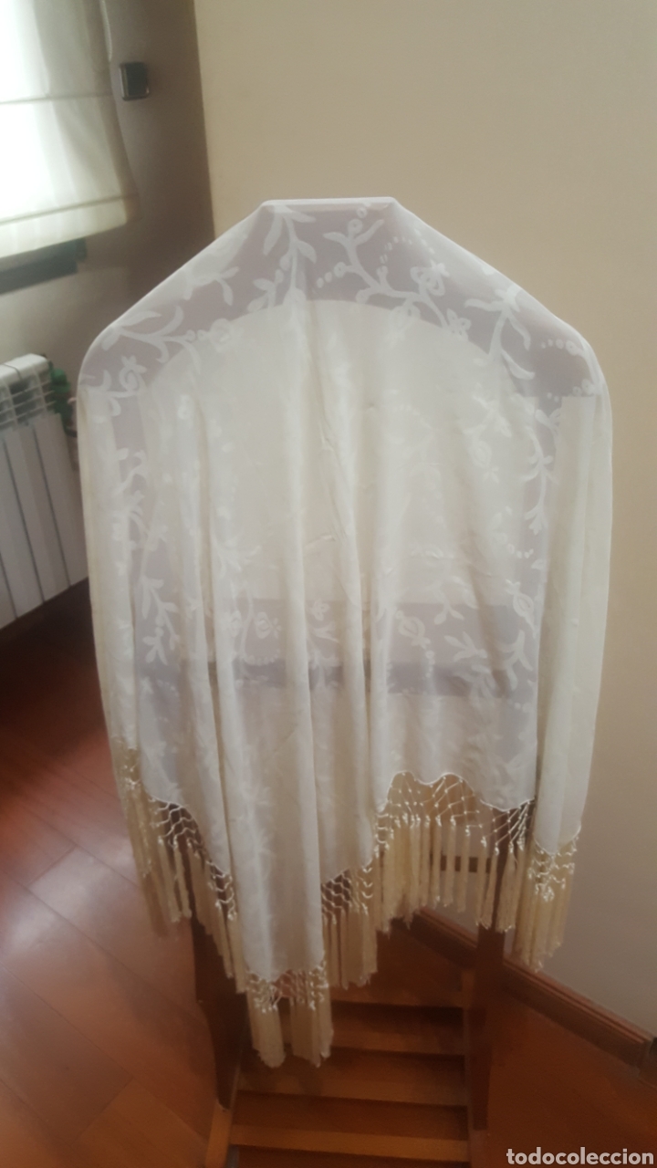 Antig&uuml;edades: Preciosa mantilla antigua - Foto 1