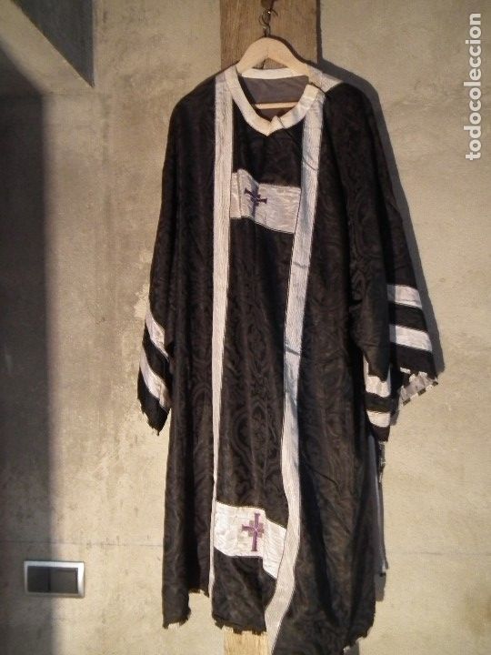 Antig&uuml;edades: CASULLA NEGRA - Foto 2