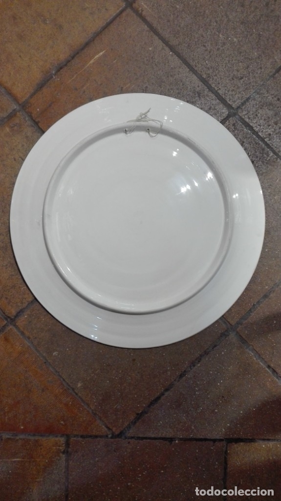 Antig&uuml;edades: Plato de cer&aacute;mica de Talavera - Foto 2