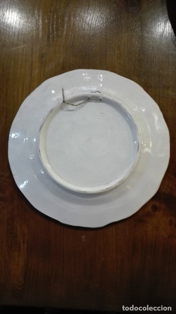 Antig&uuml;edades: Plato de cer&aacute;mica de Talavera - Foto 2