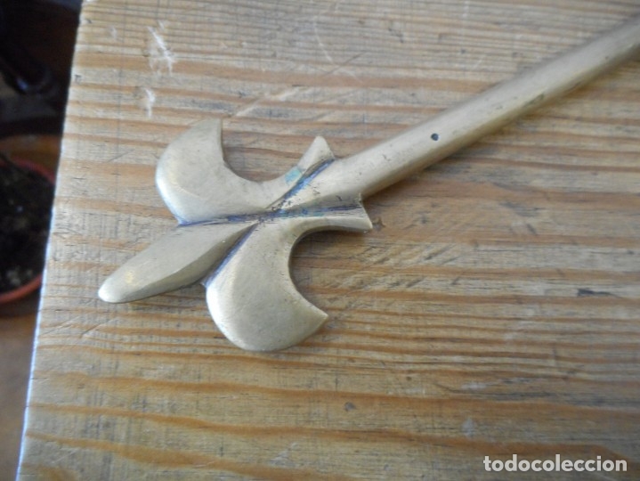 Antig&uuml;edades: Paleta o rasera de bronce - Foto 3
