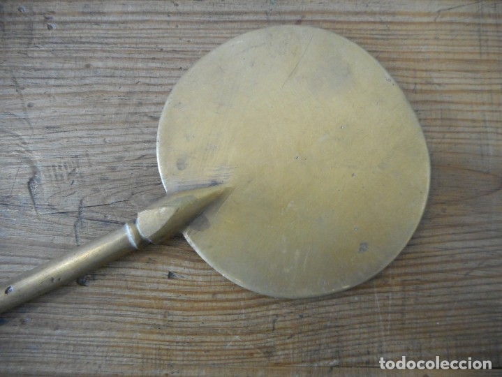 Antig&uuml;edades: Paleta o rasera de bronce - Foto 5