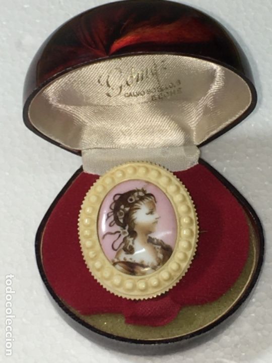 Antig&uuml;edades: Precioso broche con esmalte Original, Todas las medidas fotografiadas