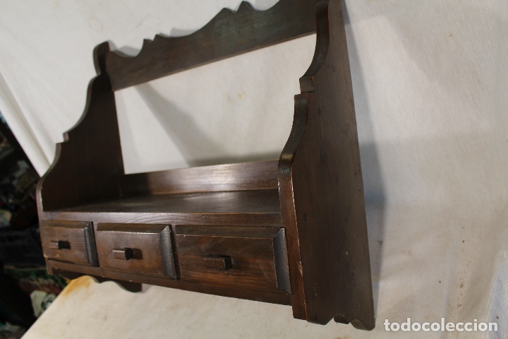 Antig&uuml;edades: repisa con 3 cajones en madera - Foto 6