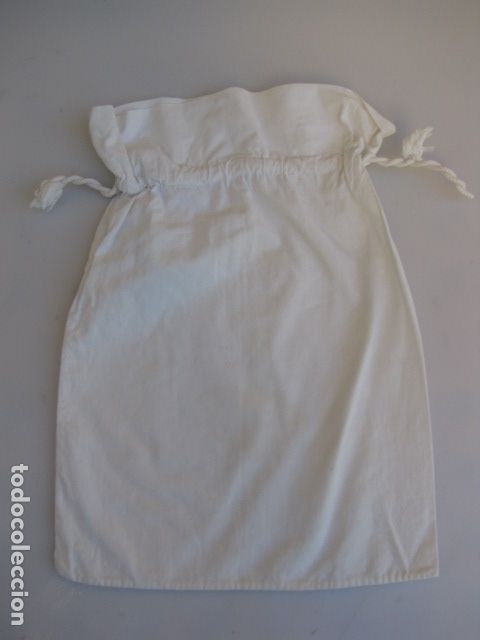Antig&uuml;edades: Bolsa de algod&oacute;n y cord&oacute;n de seda para ropa &iacute;ntima - Foto 1
