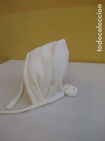 Antig&uuml;edades: Gorro o capota para beb&eacute; - Foto 3