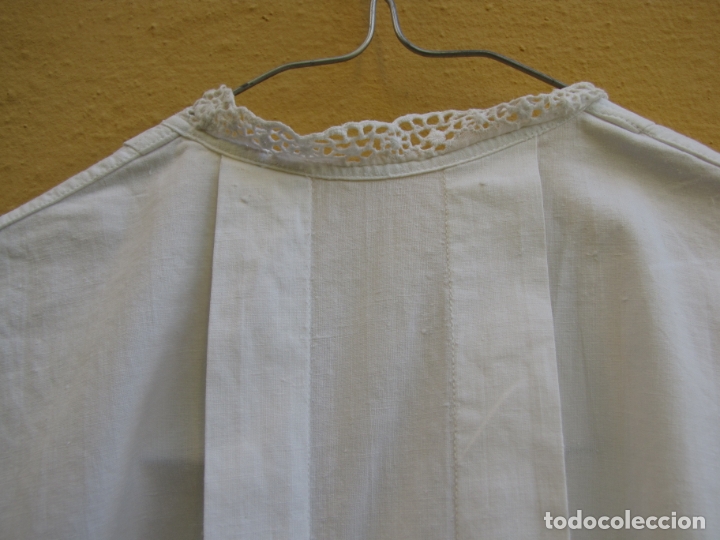 Antig&uuml;edades: Camis&oacute;n. Vainicas y puntillas - Foto 8