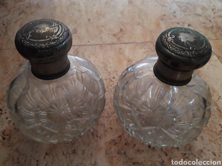 Oggetti Antichi: 2 frascos antiguos