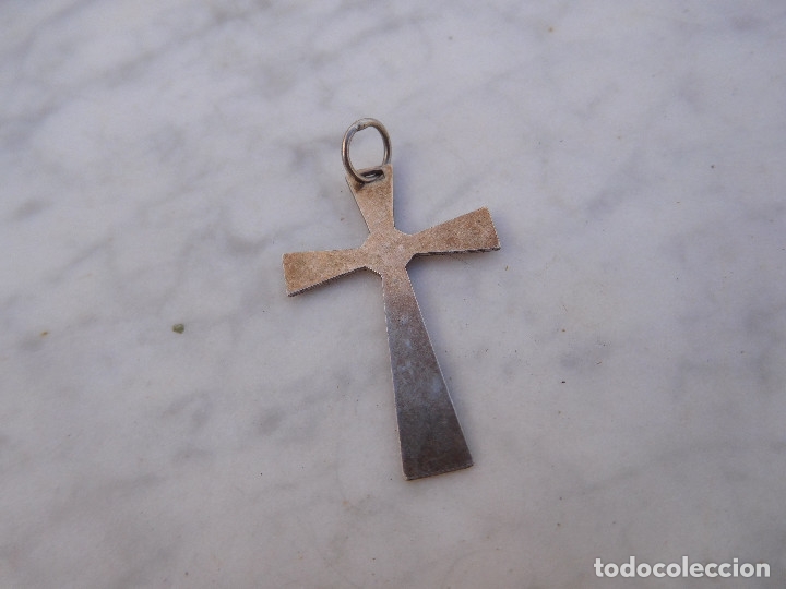 Antig&uuml;edades: Cruz religiosa de plata maciza - Foto 1