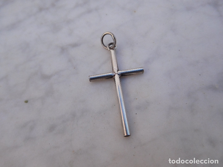 Antig&uuml;edades: Cruz religiosa de plata maciza - Foto 1
