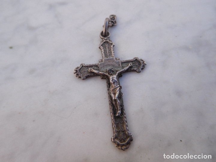 Antig&uuml;edades: Cruz religiosa de plata maciza - Foto 1