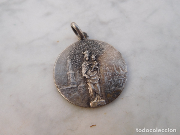 Antigüedades: Medalla de plata maciza de la Virgen N.S. del Pilar - Foto 1 - 182693926