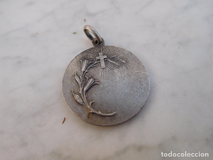 Antigüedades: Medalla de plata maciza de la Virgen N.S. del Pilar - Foto 2 - 182693926