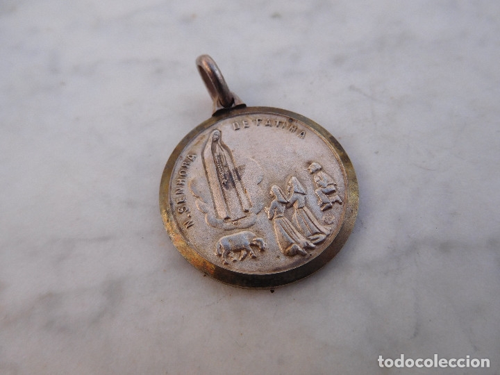 Antig&uuml;edades: Medalla de plata maciza de N.S. de Fatima - Foto 1