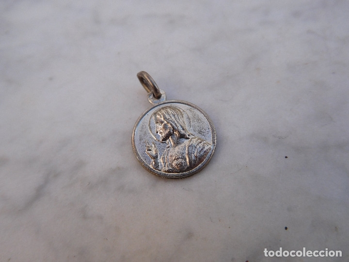Antig&uuml;edades: Medalla de plata maciza de Jes&uacute;s - Foto 1