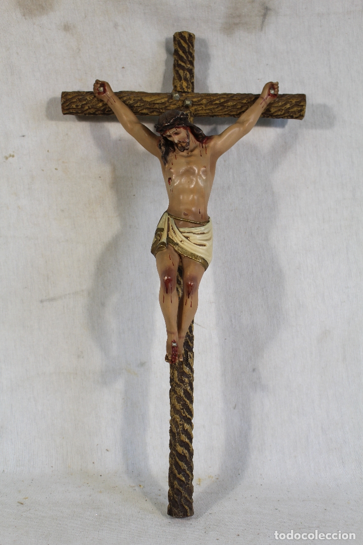 Antig&uuml;edades: cristo en la cruz de estuco y madera - Foto 3