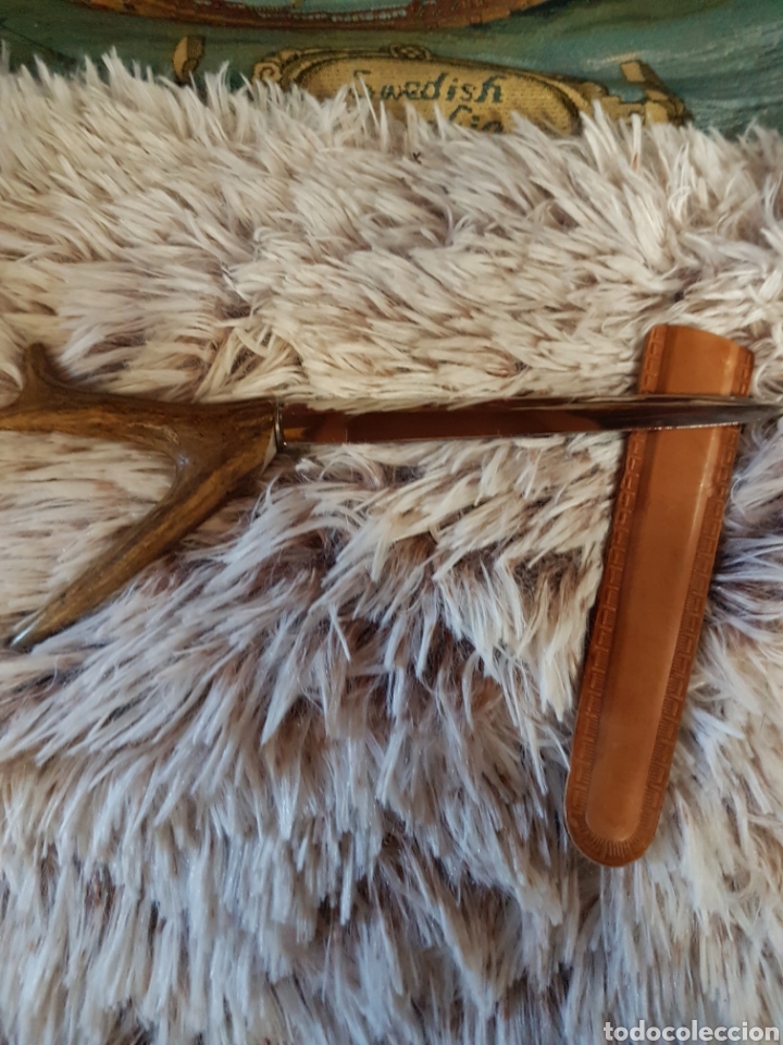 Antig&uuml;edades: ANTIGUO ABRECARTAS CON SU FUNDA DE PIEL